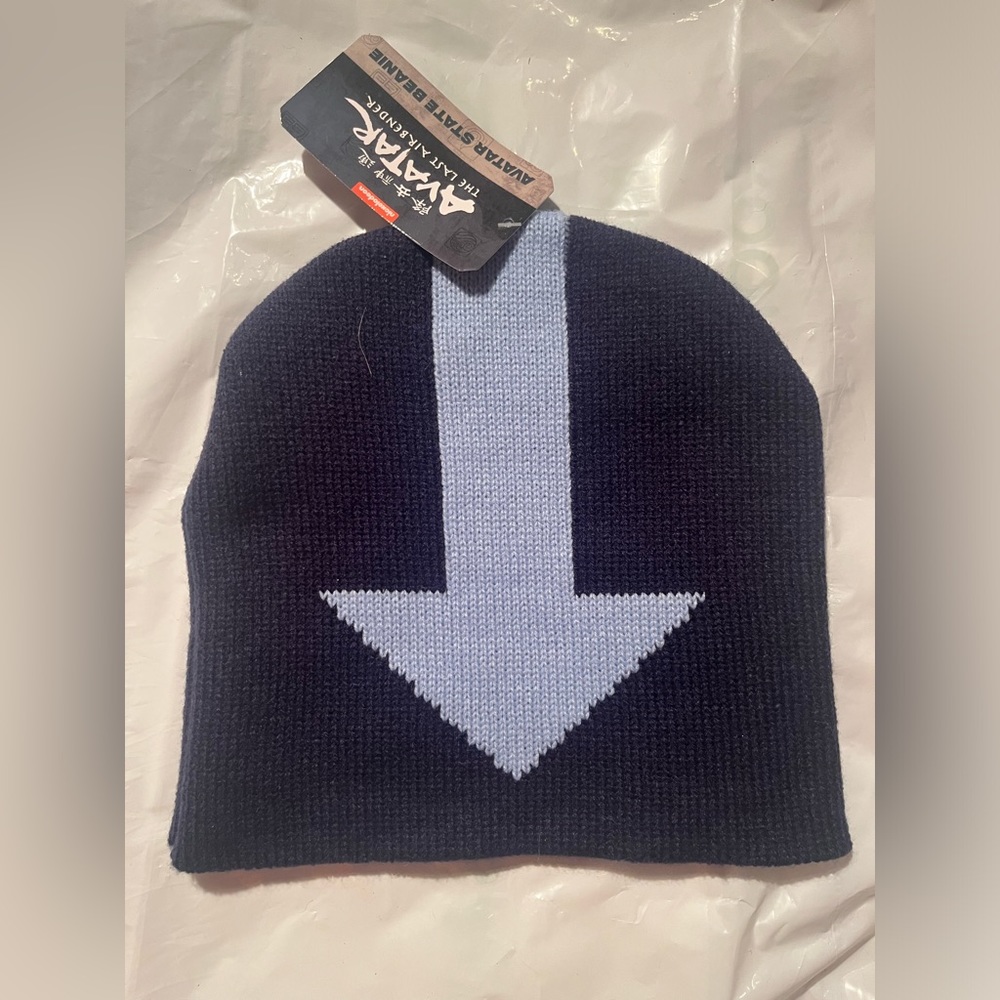 Dead stock avatar state beanie limited edition exclusive